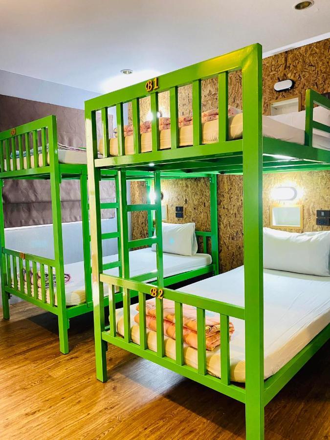 Frutta Hostel Patong Esterno foto